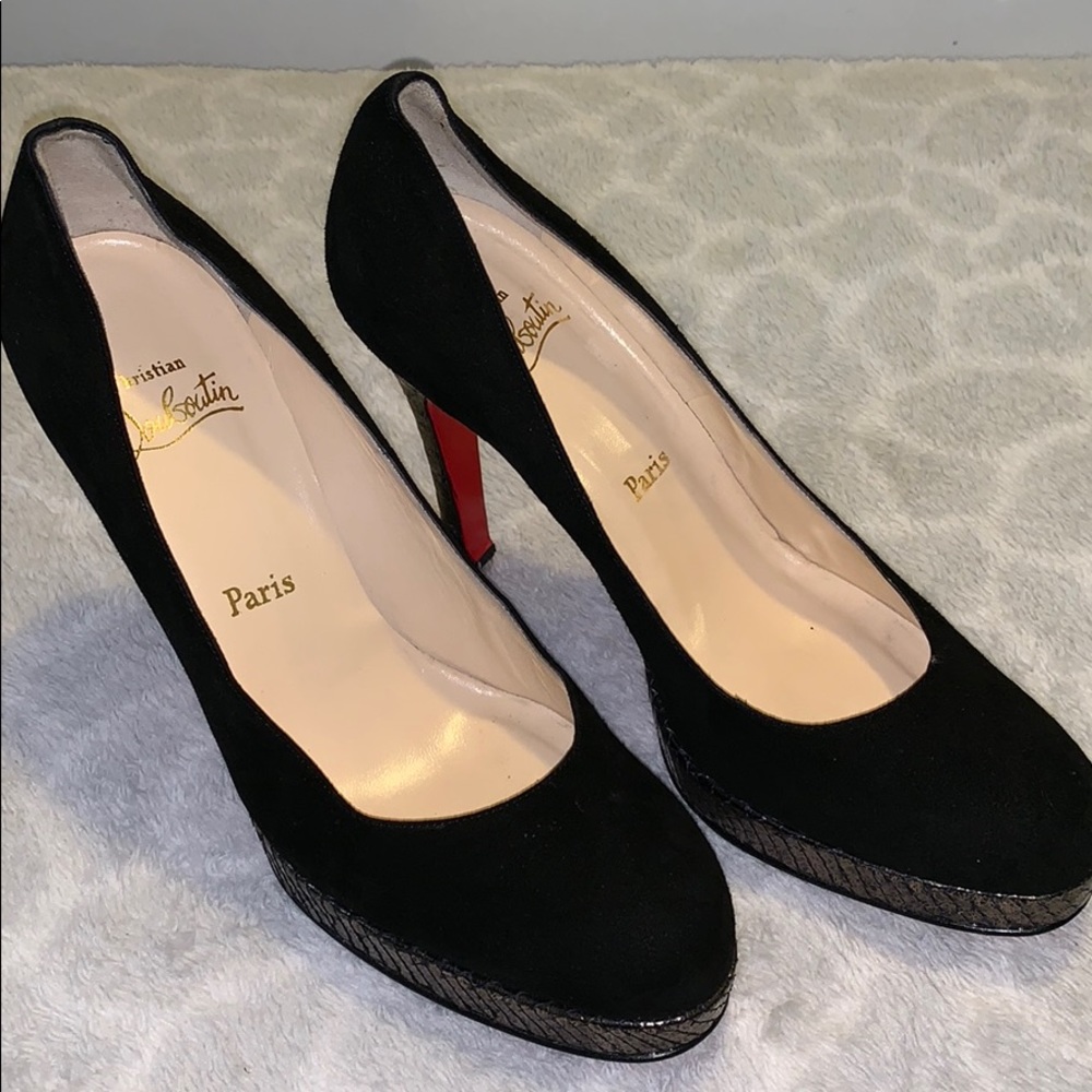 Black Suede w/python heels Size Euro 40 1/2 US